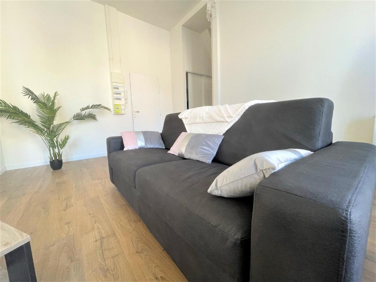 Aux Clefs Des Sacres - Dans Un Hotel Particulier Situe Rue Du Marc - Reims - Hyper Centre Forum Mairie Boulingrin Екстериор снимка