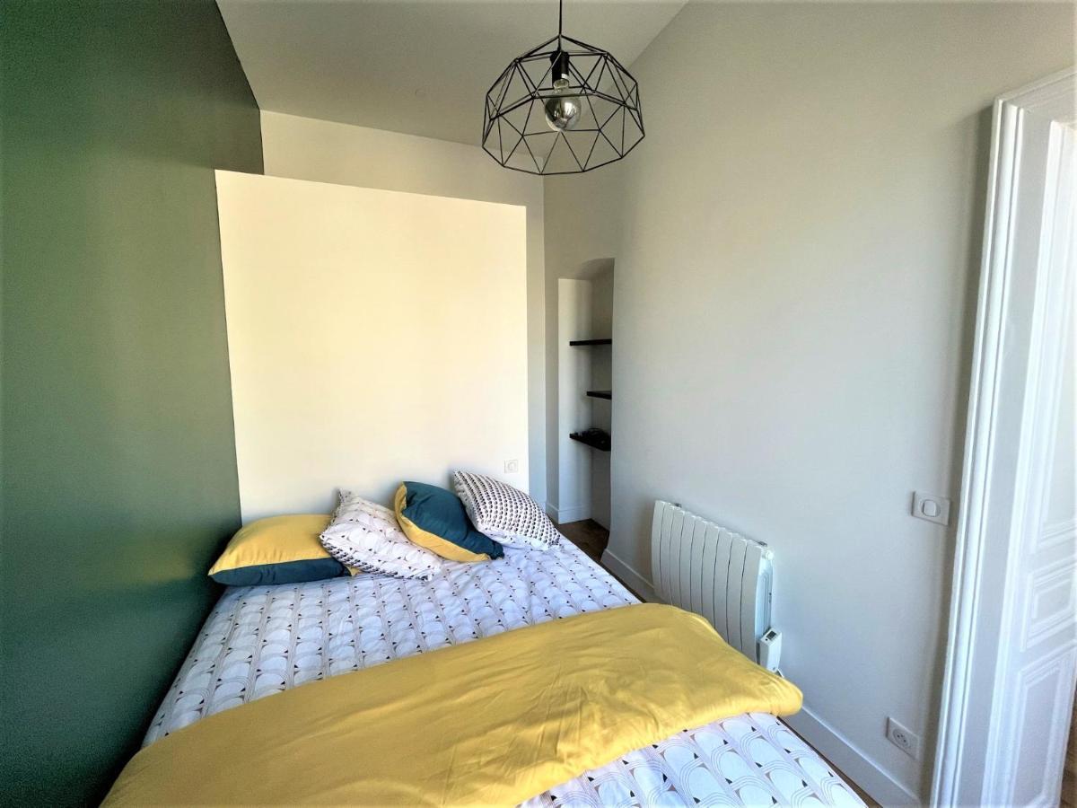 Aux Clefs Des Sacres - Dans Un Hotel Particulier Situe Rue Du Marc - Reims - Hyper Centre Forum Mairie Boulingrin Екстериор снимка