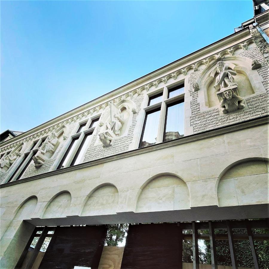 Aux Clefs Des Sacres - Dans Un Hotel Particulier Situe Rue Du Marc - Reims - Hyper Centre Forum Mairie Boulingrin Екстериор снимка