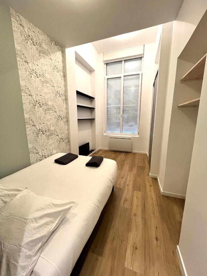 Aux Clefs Des Sacres - Dans Un Hotel Particulier Situe Rue Du Marc - Reims - Hyper Centre Forum Mairie Boulingrin Екстериор снимка